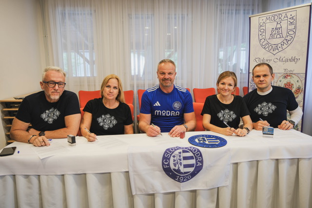 MEMORANDUM O SPOLUPRÁCI pri príležitosti 100. výročia futbalu v Modre